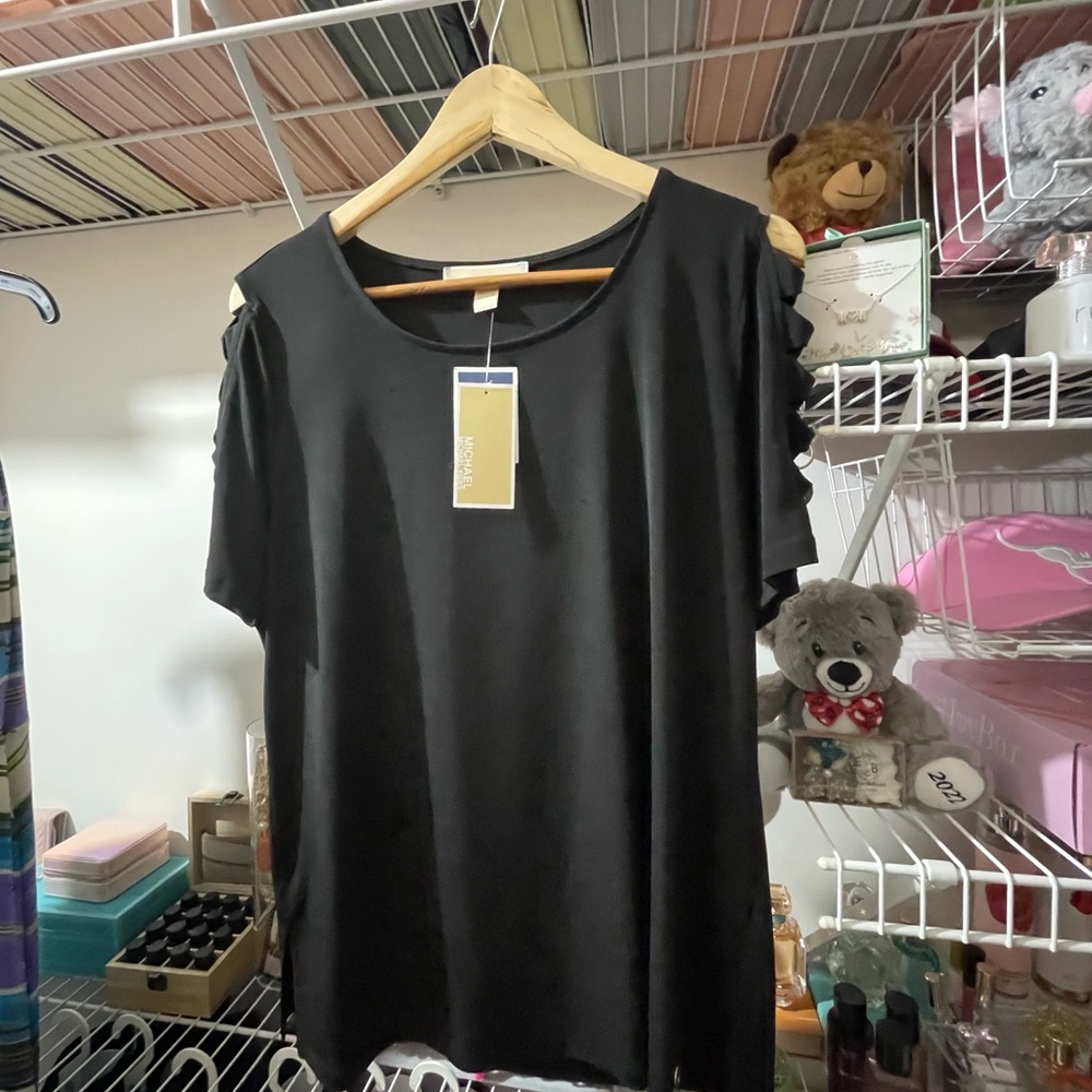Micheal Kors top (blouse)